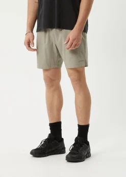 Shorts<Afends Kettle-Ish  - Performance Short 18" Olive